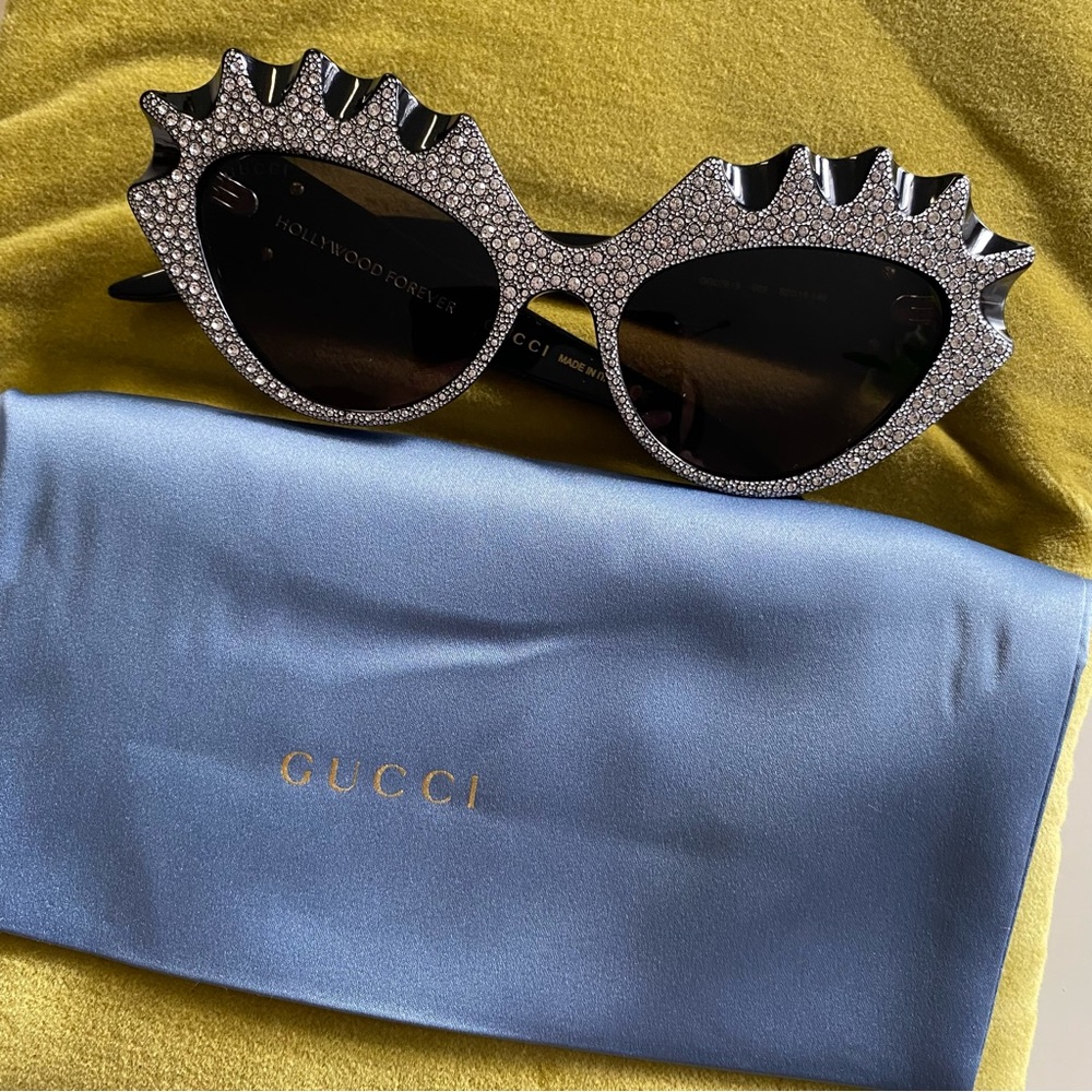 Gucci Sunglasses Cat Eye Brand New GG0781S
